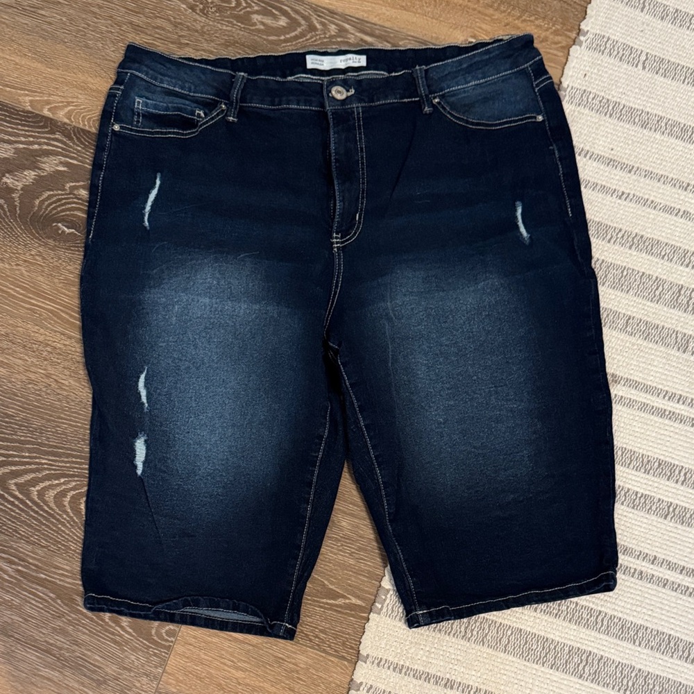Dark Blue Stretch Denim High-Rise Bermuda Shorts. Size 20W